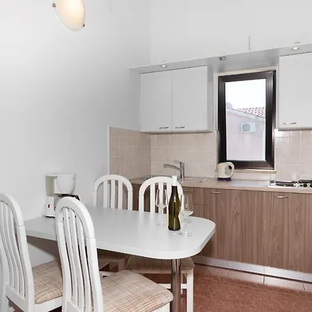 Apartment Paradiso *