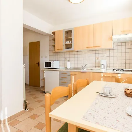 Paradiso Apartment