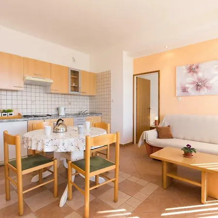 Apartment Paradiso *