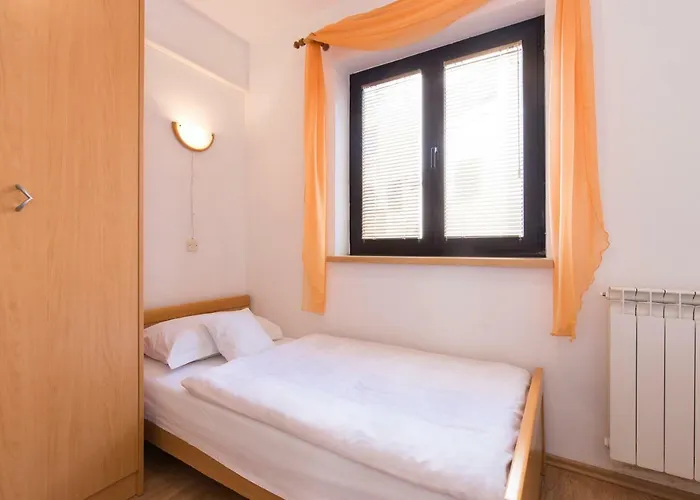 Apartman Paradiso *