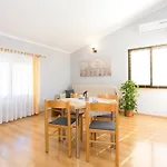 Paradiso Apartman *