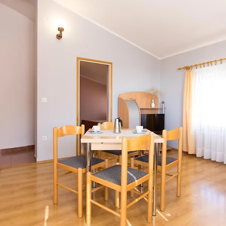 Paradiso Apartman *